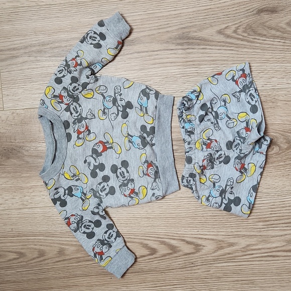 Disney Other - Disney Baby Boy 0-3 months Set